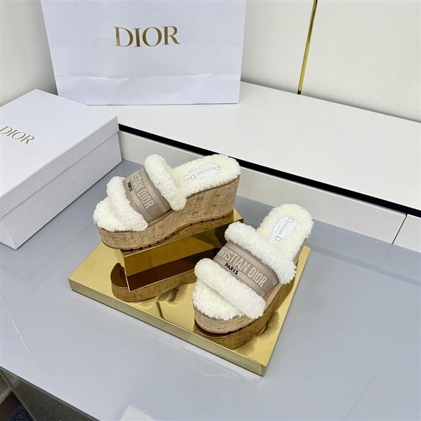 20251128184322526 290